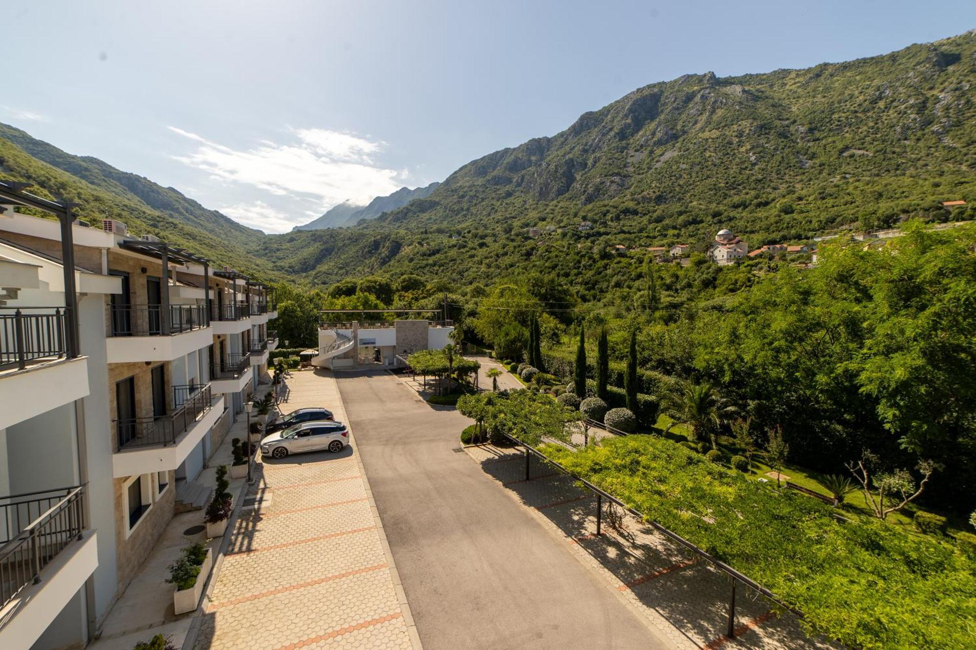 קוטור Green Bay Apartments Morinj מראה חיצוני תמונה